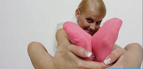  Blond-haired babe Kasia Linsey foot fetish